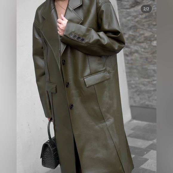 Faux Leather Coat with Pinched Pleats - Dark Green - Picture 2 of 2